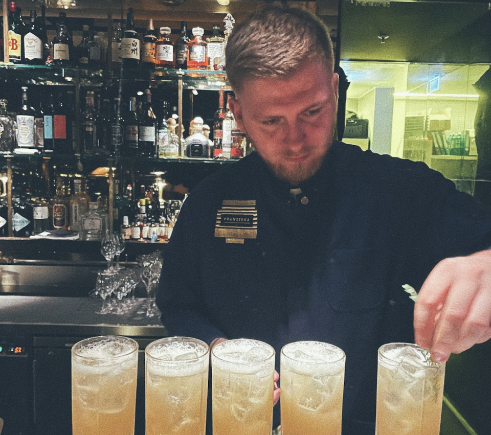 Köpfe der Mook Group XVII Mook Magazin